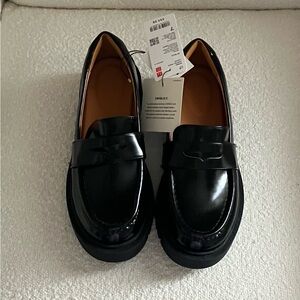 Uniqlo Black Comfeel Touch Loafers - Women’s Size 7 - BRAND NEW
